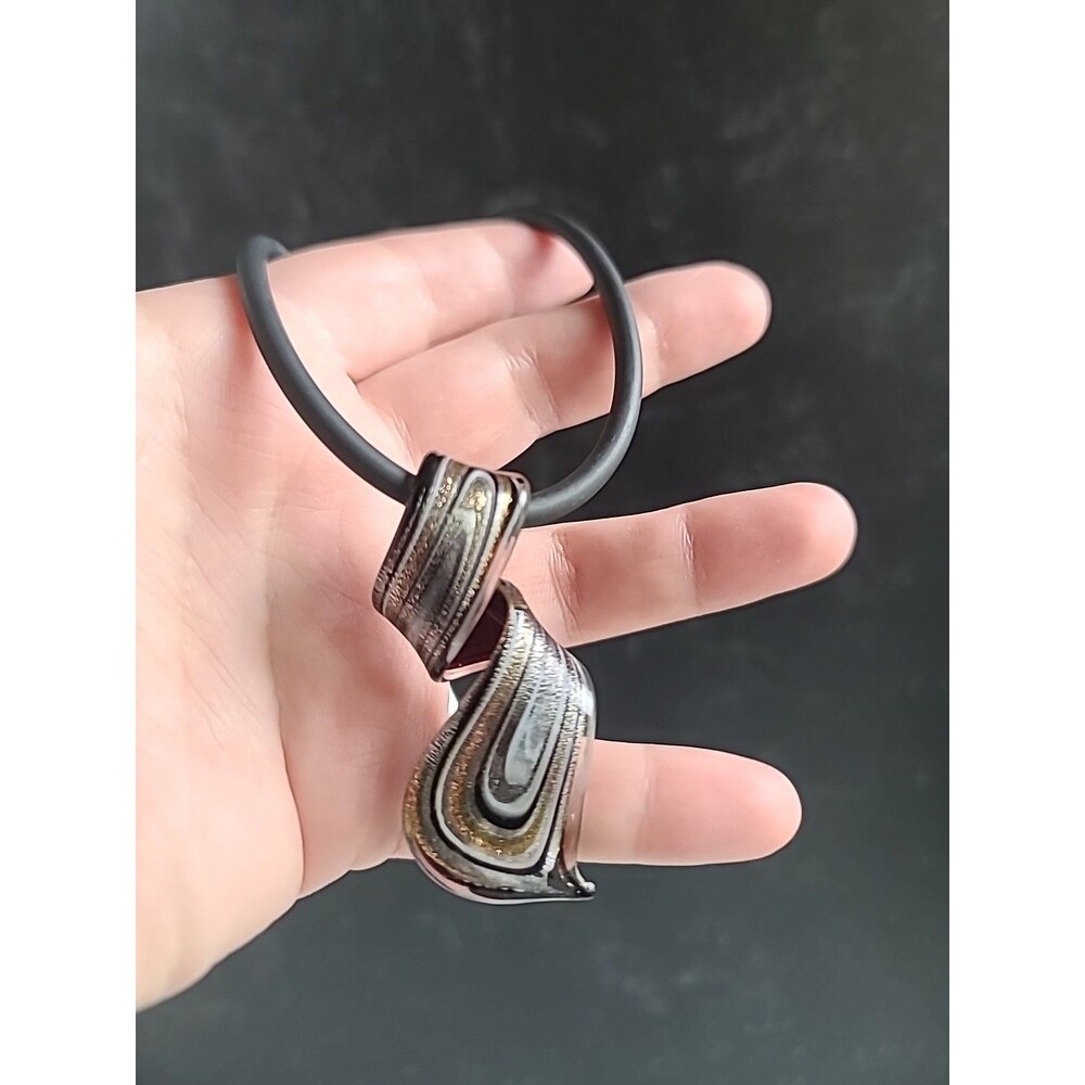 925 Sterling Silver Clasp Artisan Glass Leaf Shaped Pendant Necklace Vintage